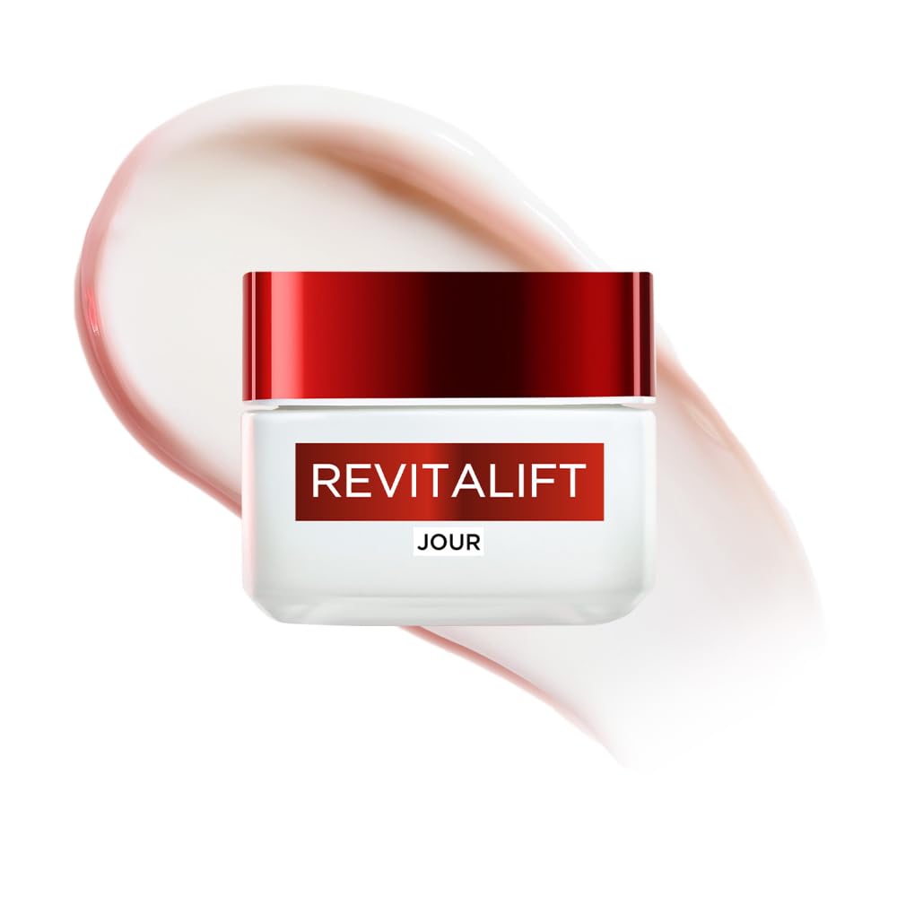 L'Oréal Paris - Revitalift - Moisturizing & Firming Anti-Aging Care - Anti-Wrinkle & Extra-Firming Day Cream - Enriched with Pro-Retinol - For All Skin Types - 50 ml