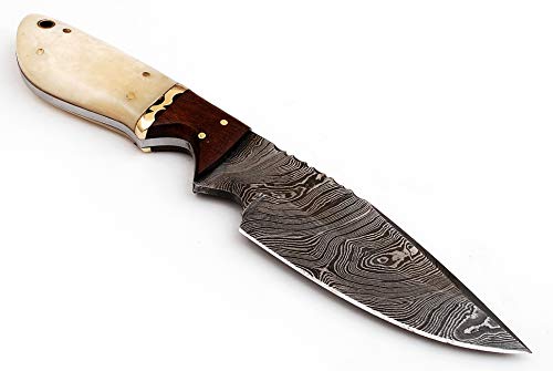 2121 BW/Custom Handmade Damascus Blade Professional Hunting Knife