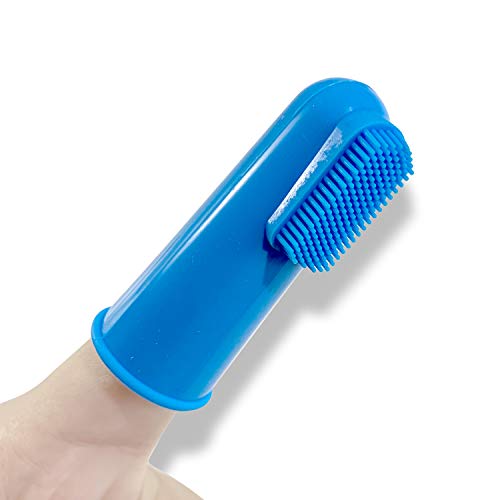 Pet Republique Enzymatic Dog Toothpaste Kit with Handle Toothbrushes Cats and Dogs Dental Cleaning Kit - 3.5 oz Beef Flavor Toothpaste, 3 Mini Handle Toothbrushes, 1 Silicon Finger Toothbrush