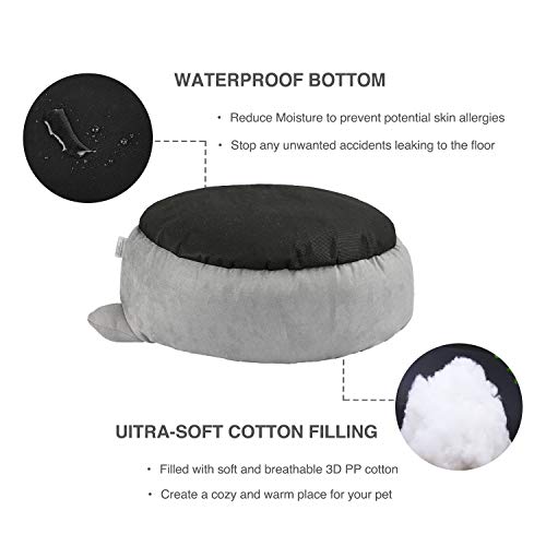 Cat Bed Round Pet Bed for Cats, Kittens, Puppies and Small Dogs / 18.5 inch Washable Pet Bed with Waterproof Bottom and Free Blanket