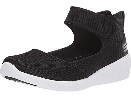 skechers arya strike a pose