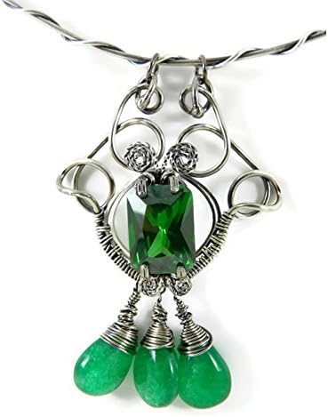 Wire Wrapped Necklace - Emerald Mystical Choker