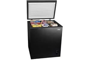 VORAGA Arctic King Chest Freezer 5 cu ft (Black)
