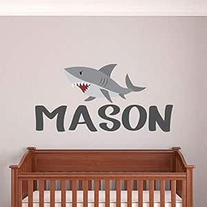 Calcomanía de pared con nombre personalizado con tiburón – nombre