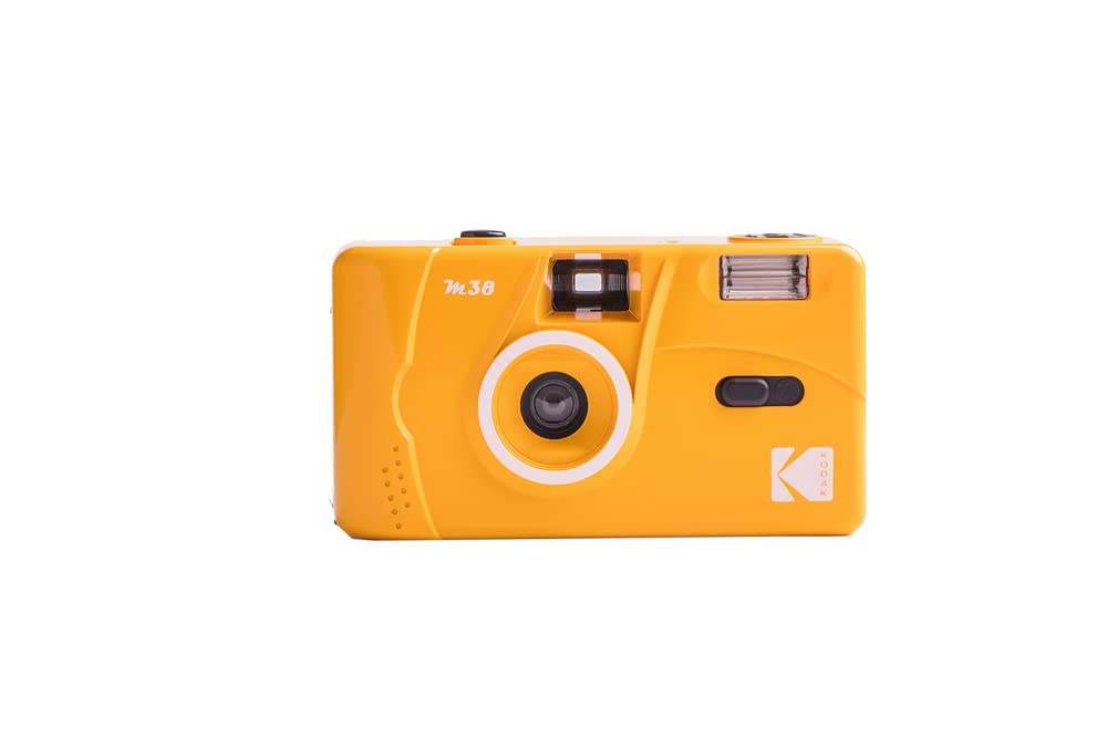 KODAK DA00236 - KODAK M38-35mm Reusable Camera, Lens, Built-in Flash, AA Battery - Yellow