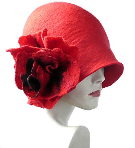 red cloche hat