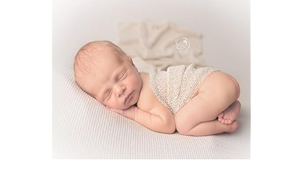 easy newborn wrapping
