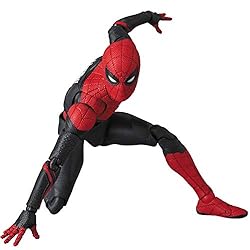 MAFEX Spider-Man Upgraded Suit Spider-Man: Far from