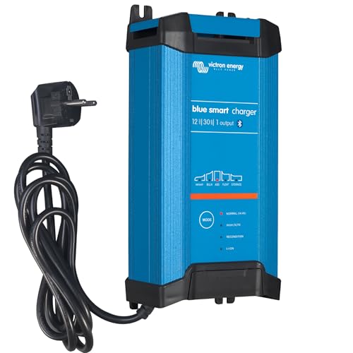 Victron Energy Blue Smart Batterie Ladegerät 12-Volt 30 Ampere 230V - Autobatterie Ladegerät - Batterieerhaltungsgerät und Desulfator - IP22 Geschützt