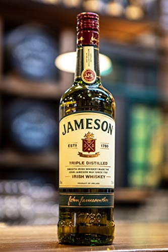 Jameson Irish Whiskey – Blended Irish Whiskey aus feinen, dreifach destillierten Pot Still und Grain Whiskeys – Milder… – Bild 7