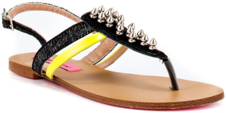 betsey johnson flip flops