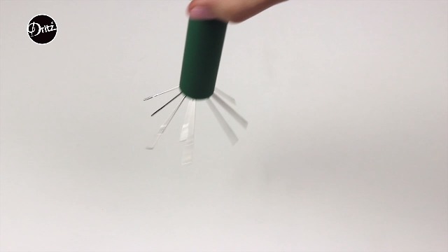 6 Dritz+803+Select+Needle+Storage