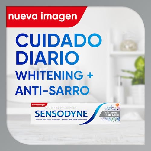 Sensodyne Pasta Dental Blanqueadora Whitening y Anti-sarro para Dientes Sensibles, 90g