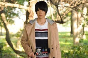 Amazon 新品 未使用仮面ライダードビルド 仮面ライダーbuild Kamen Rider 桐生戦兎 コスプレ衣装 コート帽子付き 春秋向け Cosplay Coat コスプレ 仮装 通販