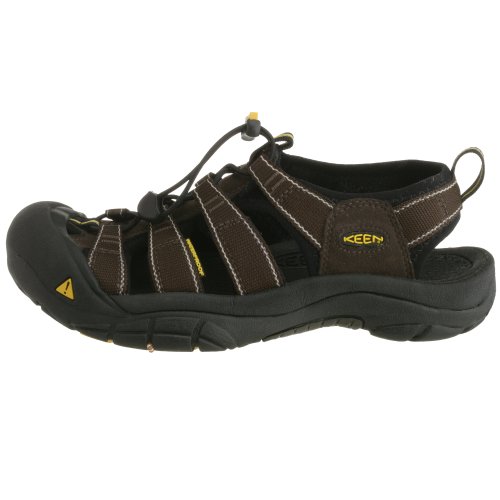 KEEN Men's Newport H2 Closed Toe Water Sandals, Bison/Wet Sand