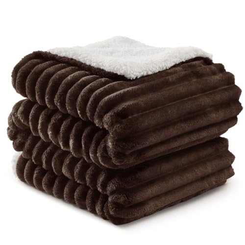 BEDELITE warme Decke Sherpa Kuscheldecke Flauschig Dunkelbraun 230x270