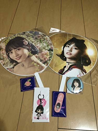 モモ グッズ Twice 2nd Tour Twiceland Zone 2 Fantasy Park In Japan ネームプレート 缶バッチ スマホバンド キーホルダー うちわの買取価格 相場 高価買取なら買取一括比較のウリドキ