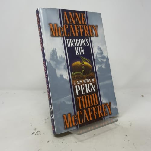 THE PEOPLE OF PERN ロビン・ウッド The People of Pern: Anne McCaffrey, Robin Wood: 9780898656350