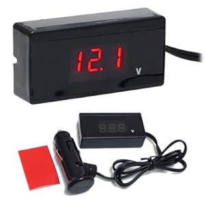 シガー挿込でお好みの場所に！デジタル表示 電圧計 ボルテージメーター 約65cm配線