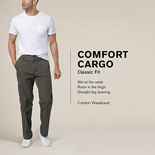 Dockers Men's Comfort Cargo D3 ClassicFit FlatFront Pant, Light Buff