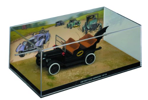 DC Comics Batman Automobilia Magazine #26 & Die-Cast Vehicle