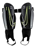  NIKE Youth Charge 2.0 Soccer Shin Guard 