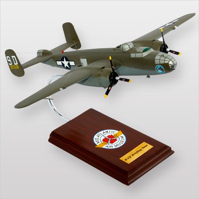 Mastercraft Collection North American B-25J Mitchell Briefing Time Model Scale:1/41