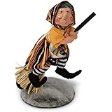 Annalee9in Flying Witch