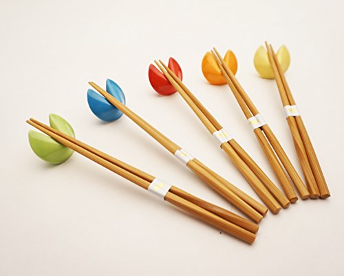 Wooden Chopsticks with Fortune Cookies Chopsticks Rest 5 Pair Assorted Colors Chopsticks Set Dining Table Starter Kit Beautiful Gift Item Nicely Packaged