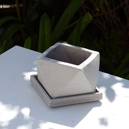 Atelier IDeco Handcrafted Grey Icosahedron Concrete Planter with Drainage and Square Saucer