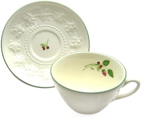 WEDGWOODウェッジウッドフェスティビティ ラズベリー ティーカップソーサー1053996