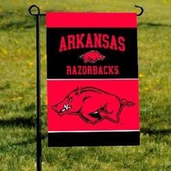 Arkansas Razorbacks Flag with Pole & Suction Cups (12 in. x 18 in.)
