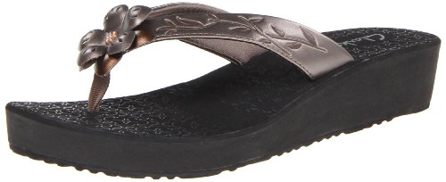clarks liya bevin flip flops