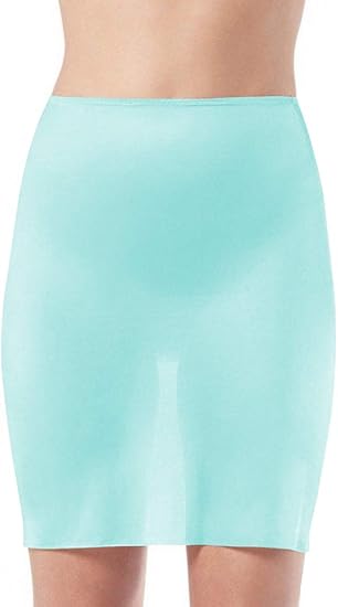 spanx get moving skort