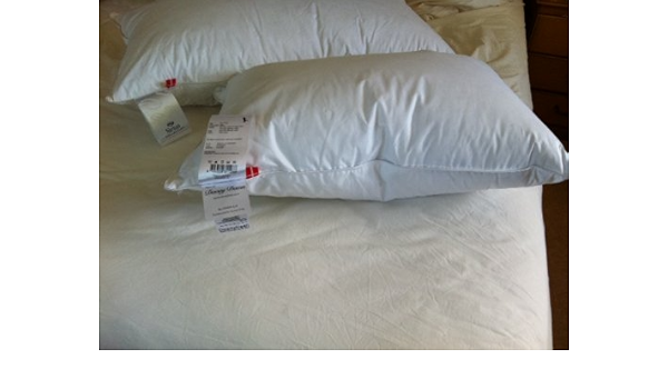 nomite downafresh pillows