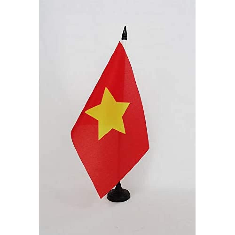 AZ FLAG Viet Minh 1945-1955 Table Flag 5'' x 8'' - League for the Independence of Vietnam Office Decoration 100% Polyester 21 x 14 cm - Mini Desk Flag with Pole and Black Plastic Base