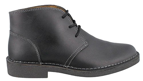 Dockers Men's Tussock Chukka Boot, Black, 8 M US