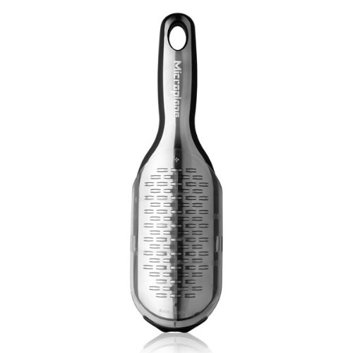 Microplane Elite Series Black Handheld Medium Ribbon Grater