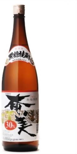 Amazon Co Jp 黒糖焼酎 奄美 30度 瓶 焼酎 鹿児島県 1800ml 食品 飲料 お酒