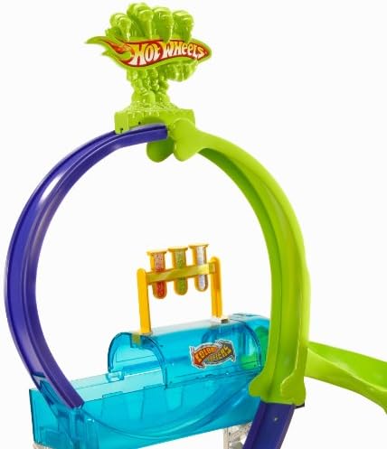 hot wheels dr bones color lab
