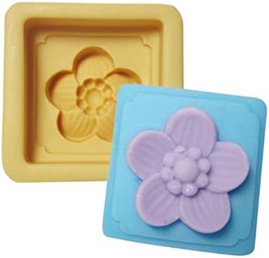 TopMolds - DIY 5 Leaf Clover Flower Soap Mold