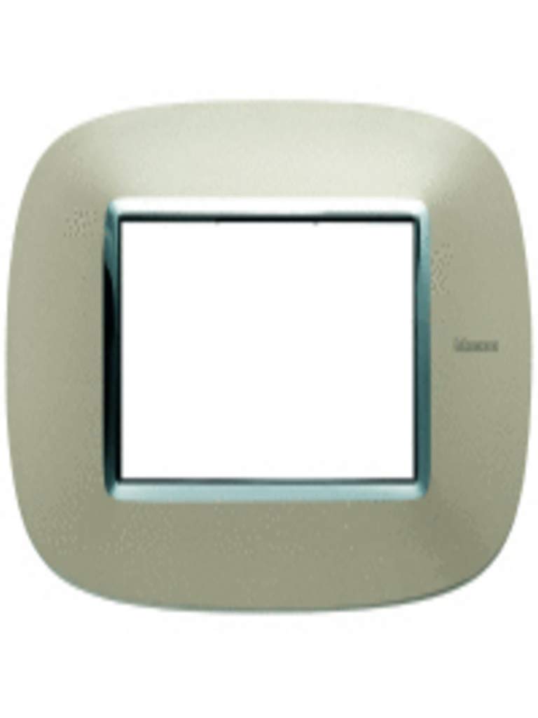 Biticino HB4803TC Plate 3P, Light Titanium
