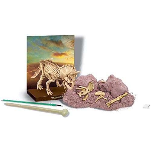 4M Kidz Labs Dig a Dinosaur Triceratops
