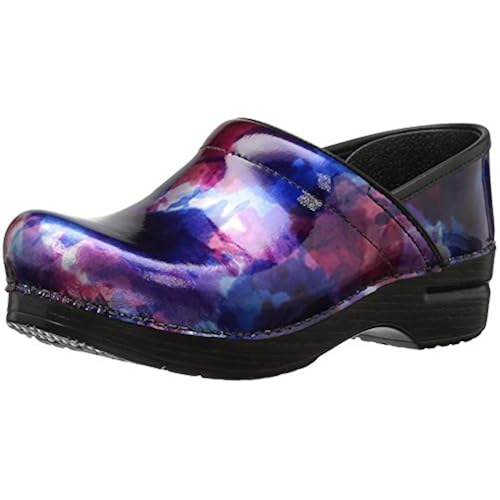 Women�s Nursing Shoes