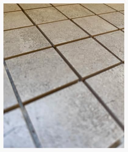 Pastilha 5x5cm de Porcelana Cinza Rajada 8 Placas 33x33 (1m²)