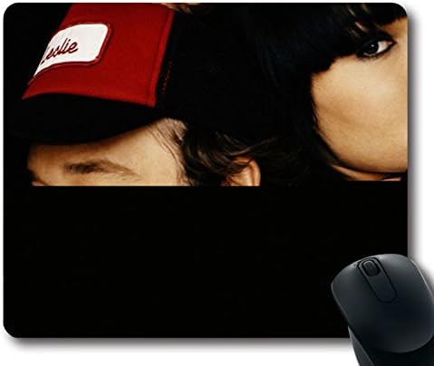 Custom Net Game Mouse Pad with Max Payne Max Payne Terrorist Female Gun City Birds Helicopter Non-Slip Neoprene Rubber Standard Size 9 Inch(220mm) X 7 Inch(180mm) X 1/8(3mm) Desktop Mousepad Laptop Mousepads Comfortable Computer Mouse Mat