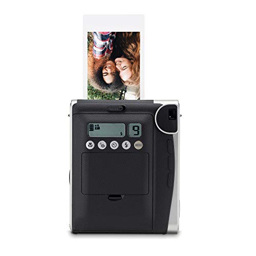 Simple Cameras for Seniors Graying With Grace