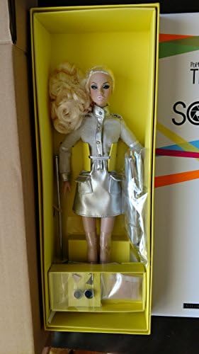 Out of This World Poppy Parker - Model Scene Collection - Fashion Royalty