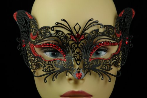 Laser Cut Venetian Halloween Masquerade Mask Costume Extravagant and Elegant Cat Detailed Inspire Design - Black w/ Red Rhinestones