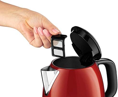 Russell Hobbs Bouilloire Compacte 1L, Ebullition Rapide, Filtre Anti-Calcaire Amovible Lavable - Rouge 24992-70 Colours Plus - Cuisine A Vivre Russell Hobbs Bouilloire Compacte 1L, Ebullition Rapide, Filtre Anti-Calcaire Amovible Lavable - Rouge 24992-70 Colours Plus